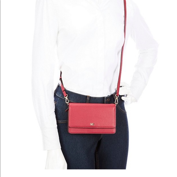 Michael Kors Phone Crossbody - Picture 1 of 8